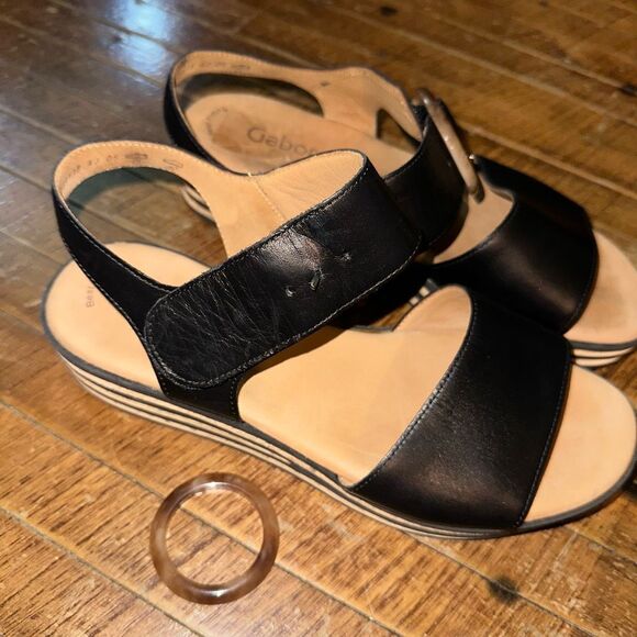 Gabor Hovercraft strappy black  lagenlook size 7 wedge sandals - Picture 2 of 5
